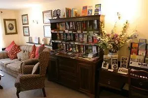 Heworth Court מלון