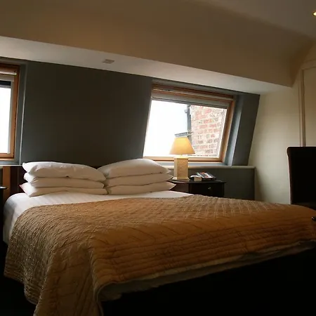 Hotel Heworth Court York