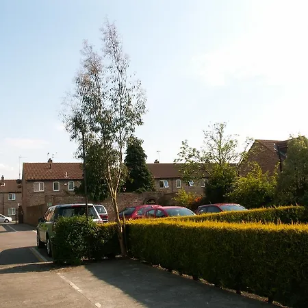 מלון Heworth Court